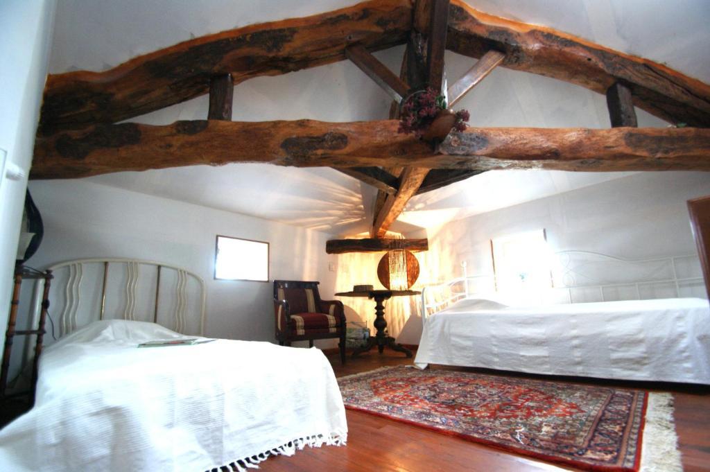 Chambres D'Hotes Domaine De La Rose Des Vents Castelnau-sur-lʼAuvignon Rum bild