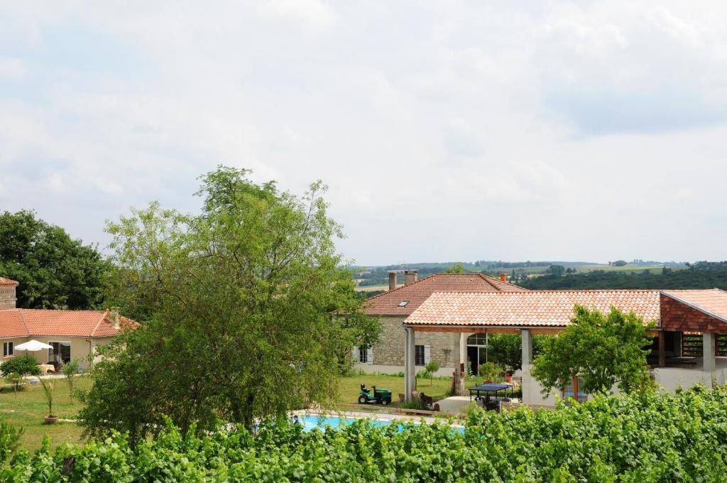 Chambres D'Hotes Domaine De La Rose Des Vents Castelnau-sur-lʼAuvignon Rum bild